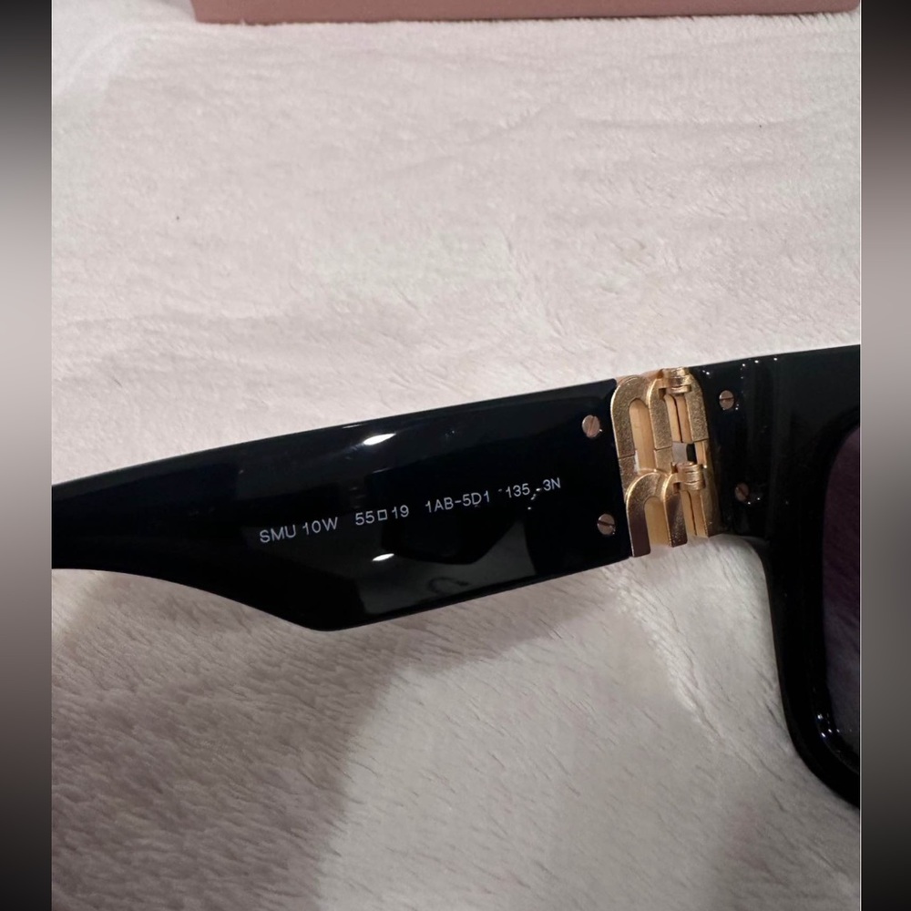 Miu Miu Glimpse Sunglasses View 4
